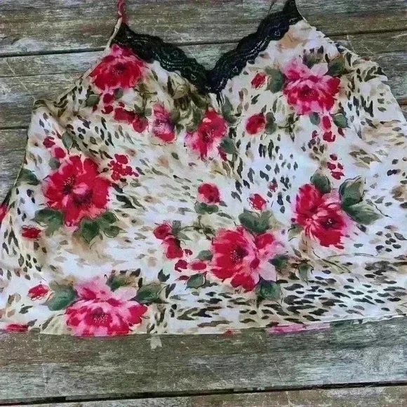 Sexy secret treasures satin animal print/floral cami top size 2x - Picture 3 of 5